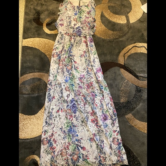 Maxi dress - Picture 4 of 6